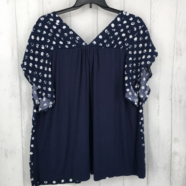 22/24 Circles pattern V neck S/S