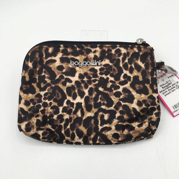 detachable animal print double zip pouch