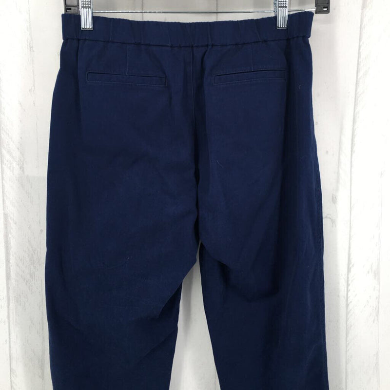 8 Pull on pant