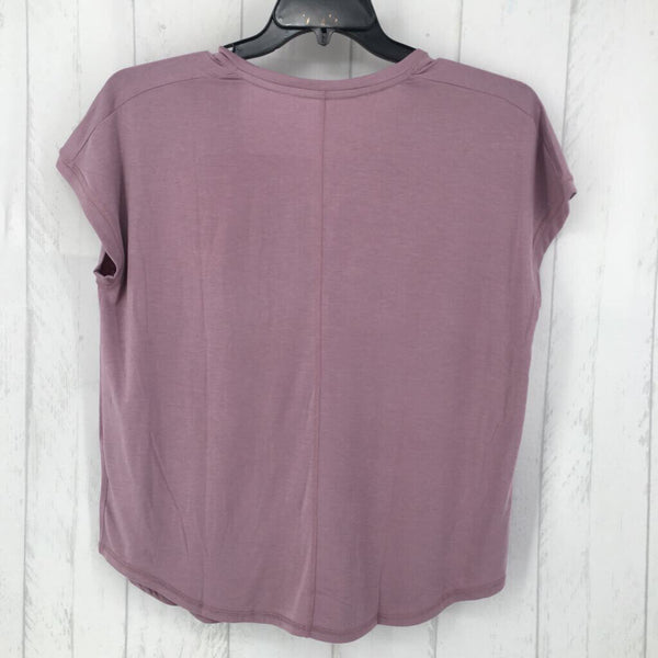 M Ultra soft v-neck tee