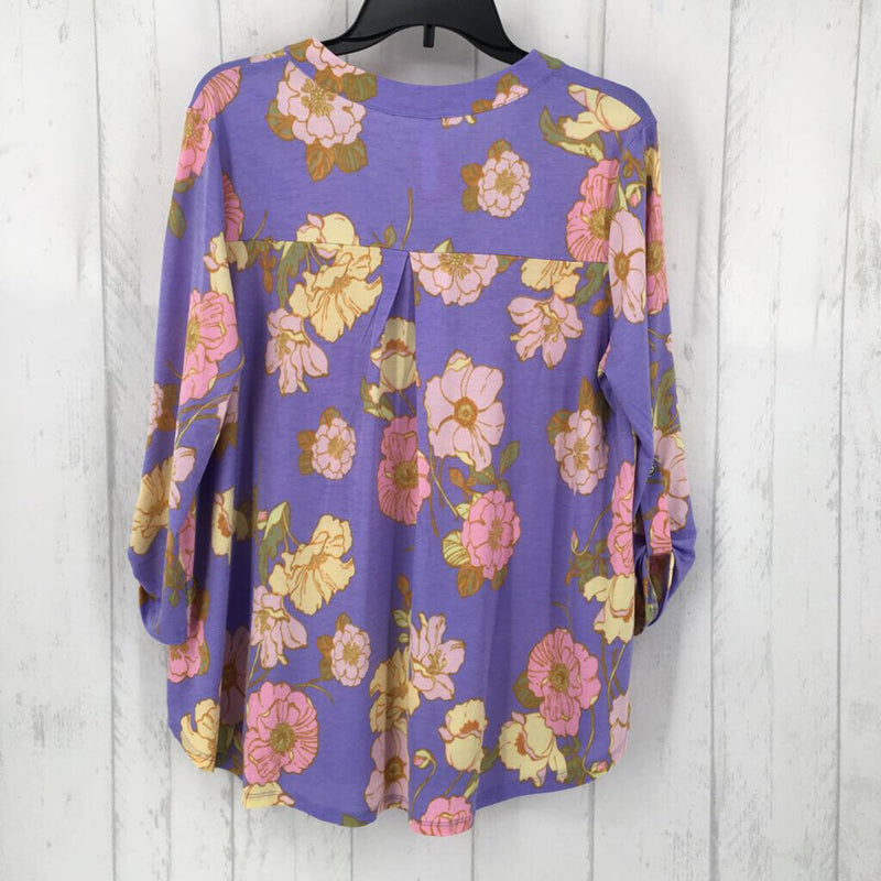 NWT L tab slv v-neck floral top