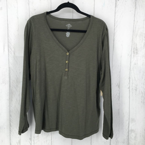 PXXL V-neck 1/2 button down L/S top