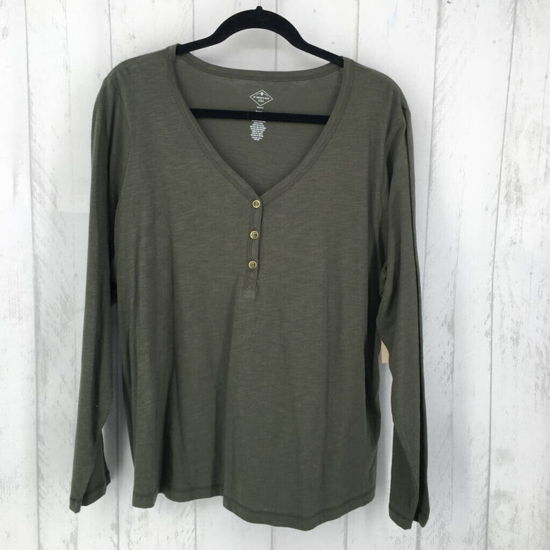 PXXL V-neck 1/2 button down L/S top