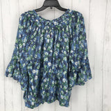 L Daisy print smocked top elbow flare slv