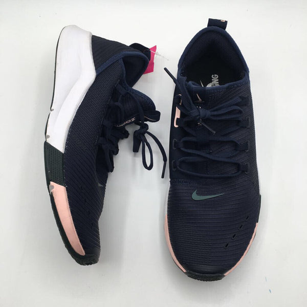 9.5 Nike zoom lace up