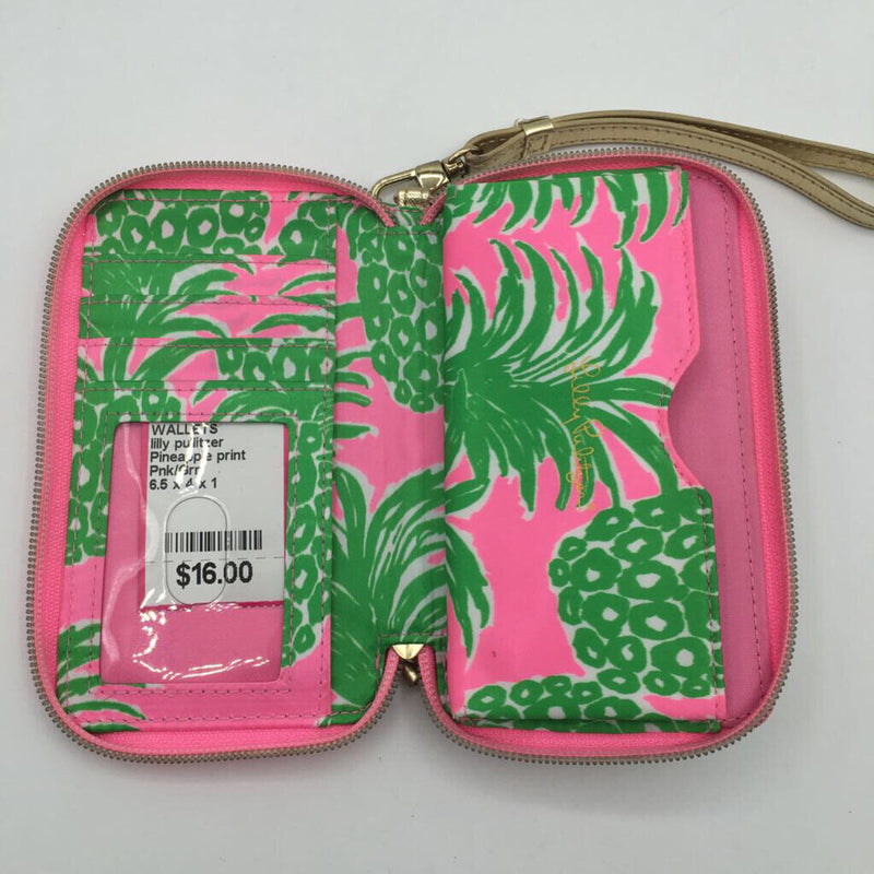 Pineapple print phone wristlet