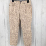 R60 P8 leopared color jeans