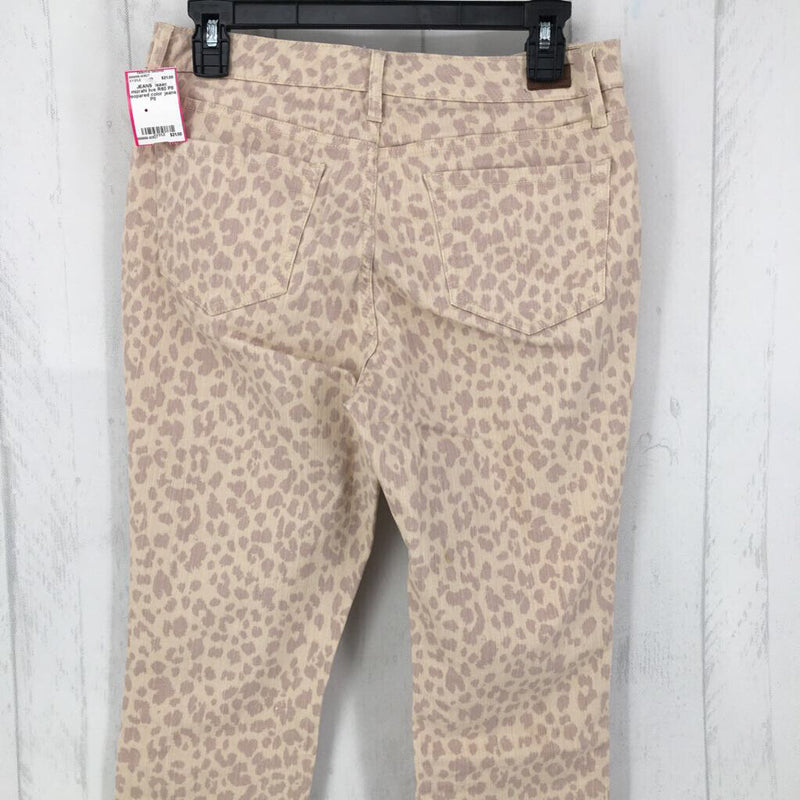 R60 P8 leopared color jeans