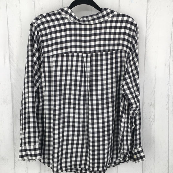 2x l/s plaid button down