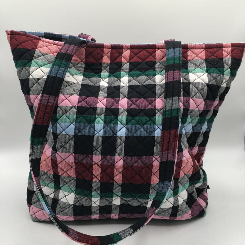 R65 plaid snap closure tote