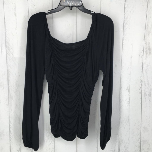 R44 L l/s gathered top