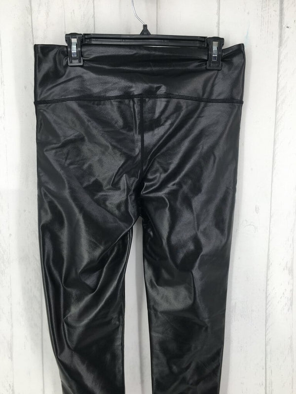 XL faux leather leggings