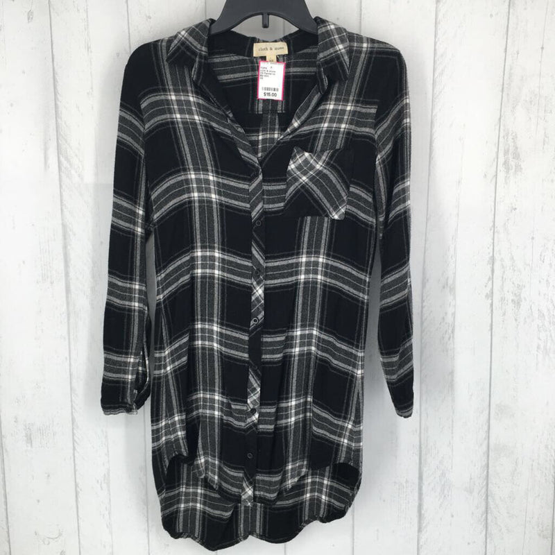 XS Flannel l/s button down tunic