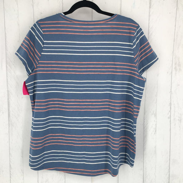 R16 XL Striped "Everyday tee"