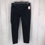 4 "Girlfriend" stretch jean