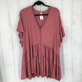 1x s/s button tiered ruffle top