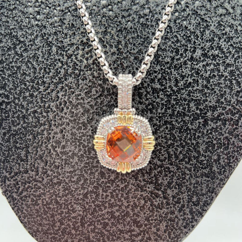 9" Silvertone necklace w/ large amber pendant