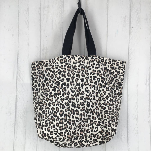 animal print tote