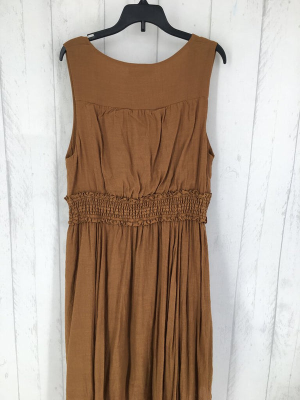 M slvls v-neck dress