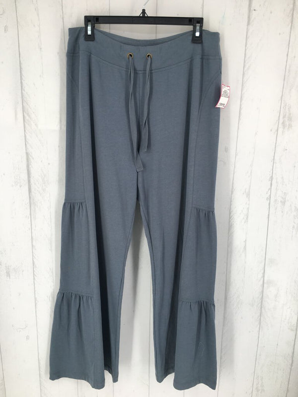 M drawstring wide leg pants