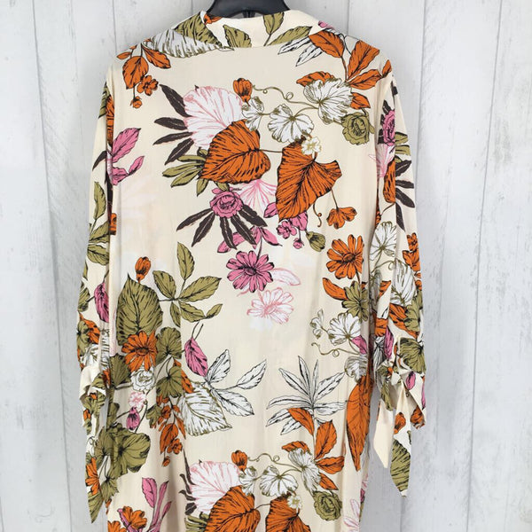 NWOT XXL Flo print buttoned cover up