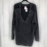 R74 3 mineralwash l/s v-neck sweater