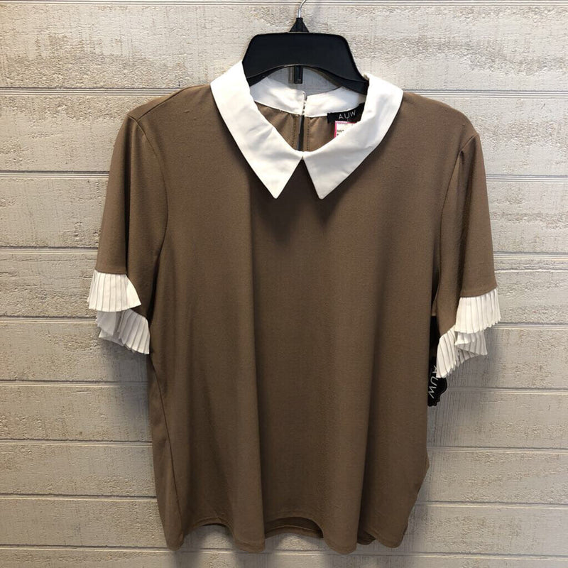 XL Ruffle slv collared top