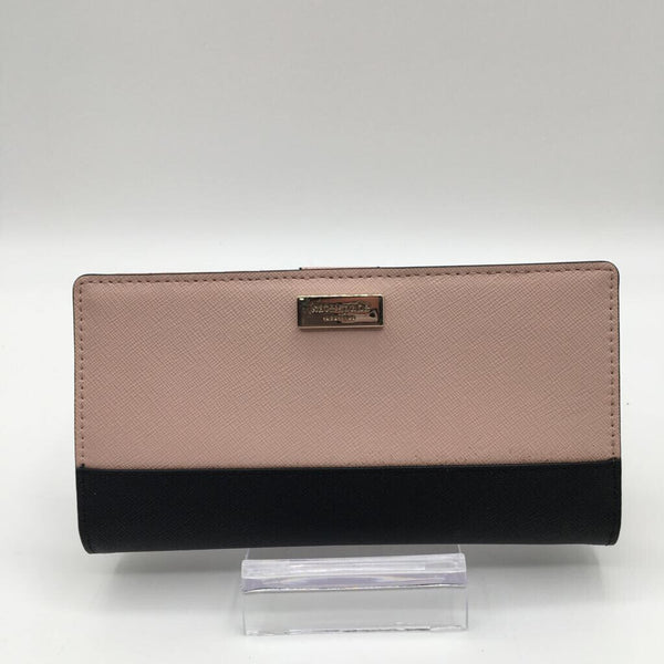 color block bi-fold wallet