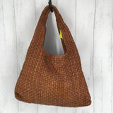 woven hobo shoulder bag