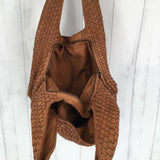 woven hobo shoulder bag