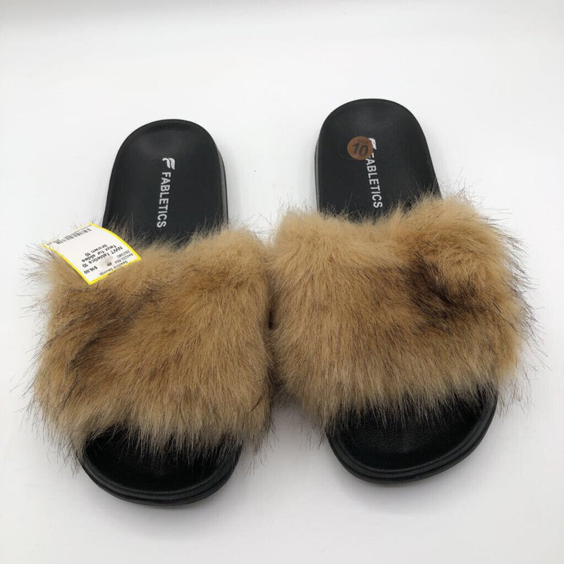 10 faux fur slides