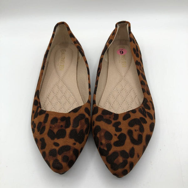 9/9.5 animal print flats