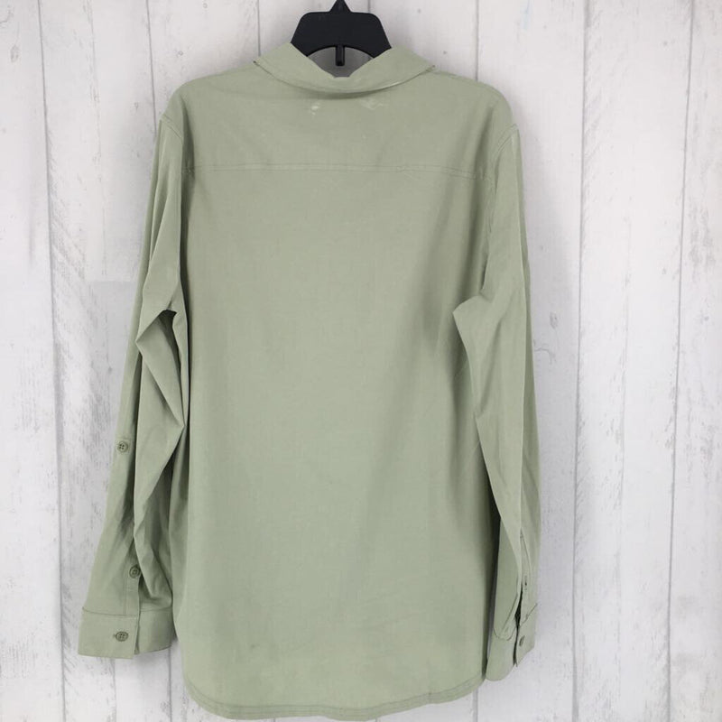 M Button-down l/s top