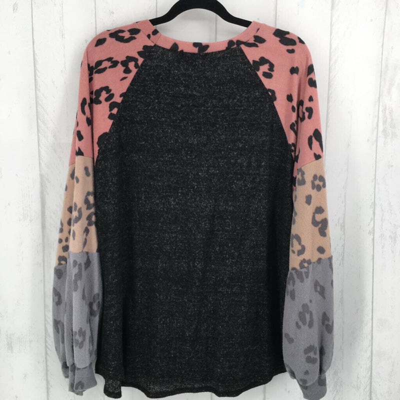 3X Animal print l/s pullover