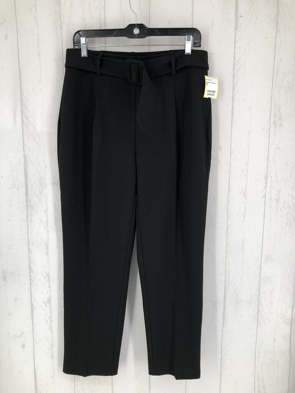 10 Belted trouser