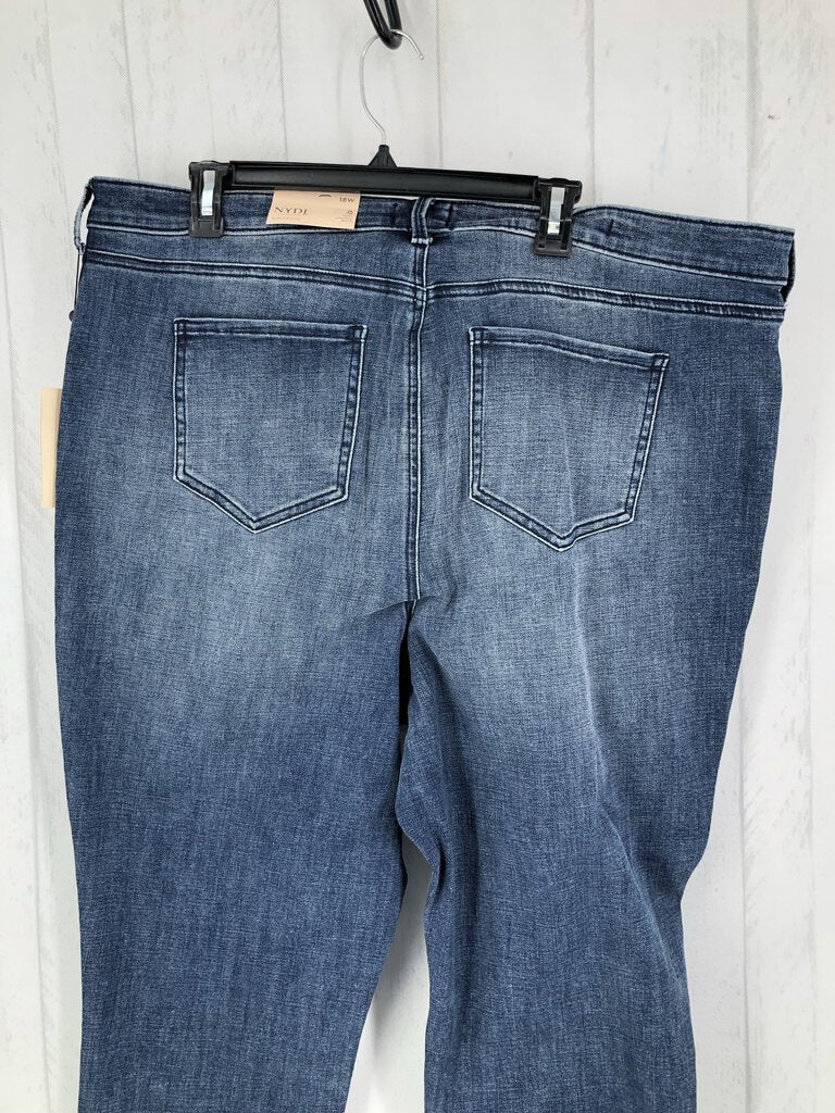 18W "Girlfriend" denim