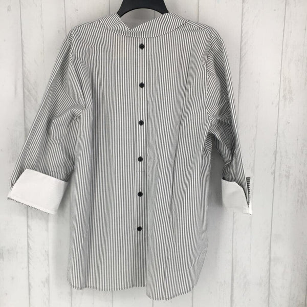 M Striped quarter-button popover