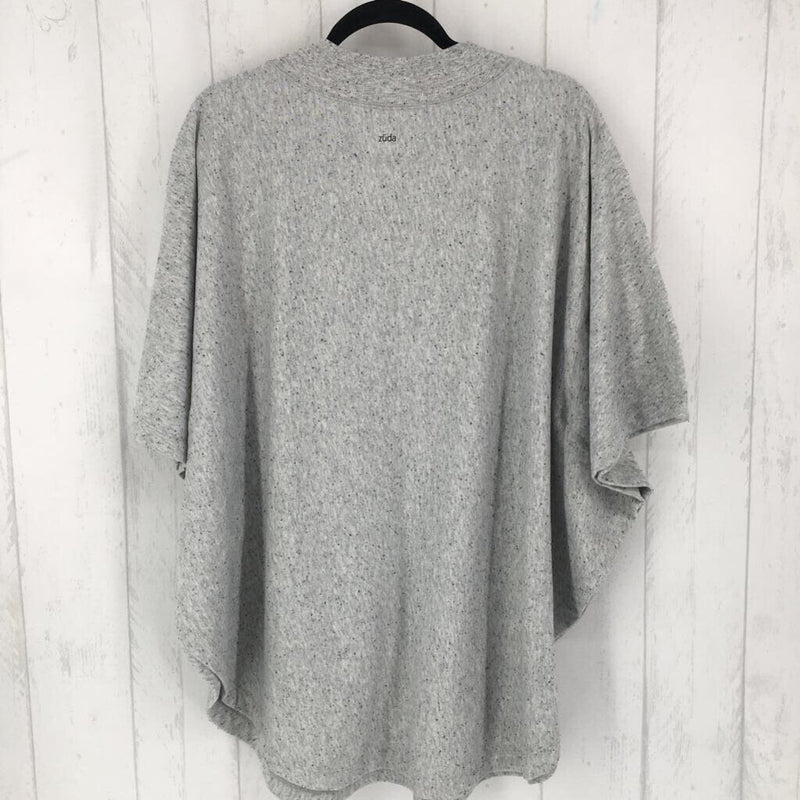 XL/1x poncho style top