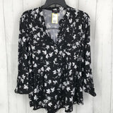 L Flo print 1/2 button down tab slv