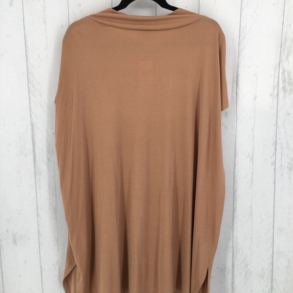 R228 2x funnel neck tunic