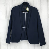 12 Fitted blazer