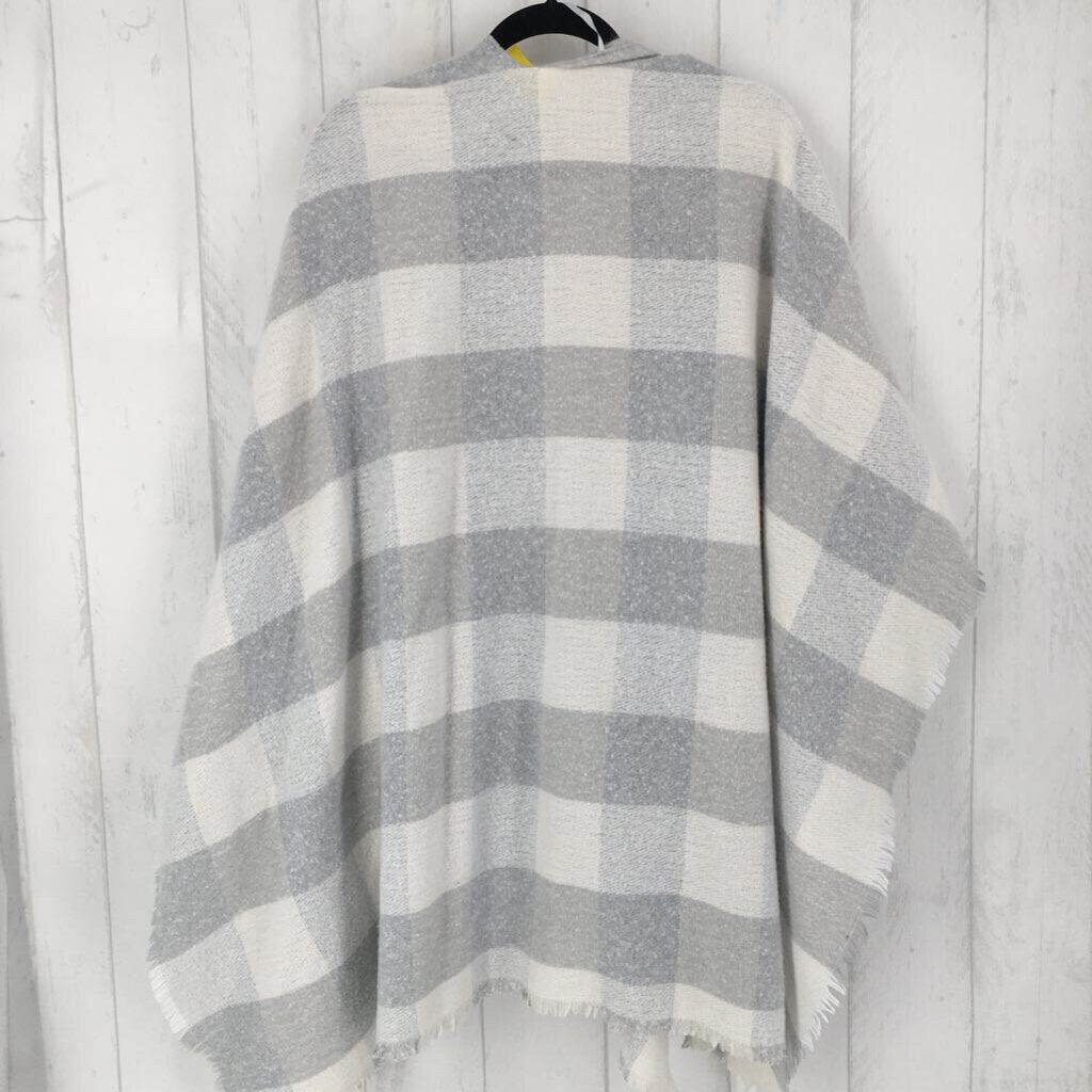 O/S Checkered fringe hem poncho