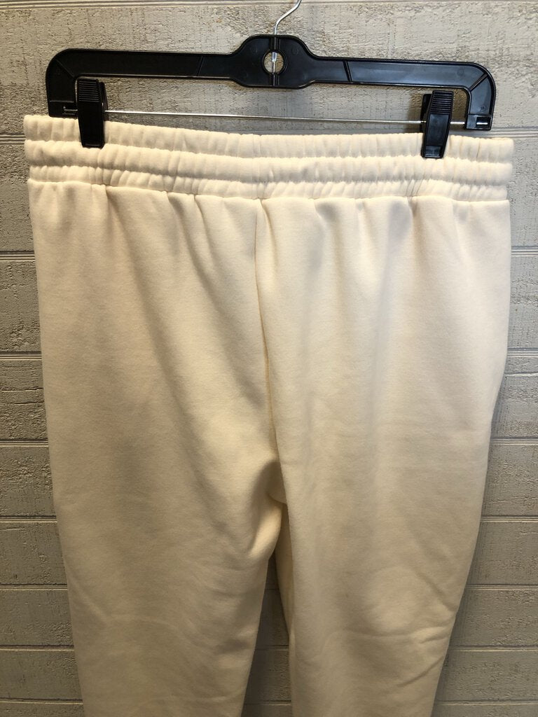 L Jogger sweatpants