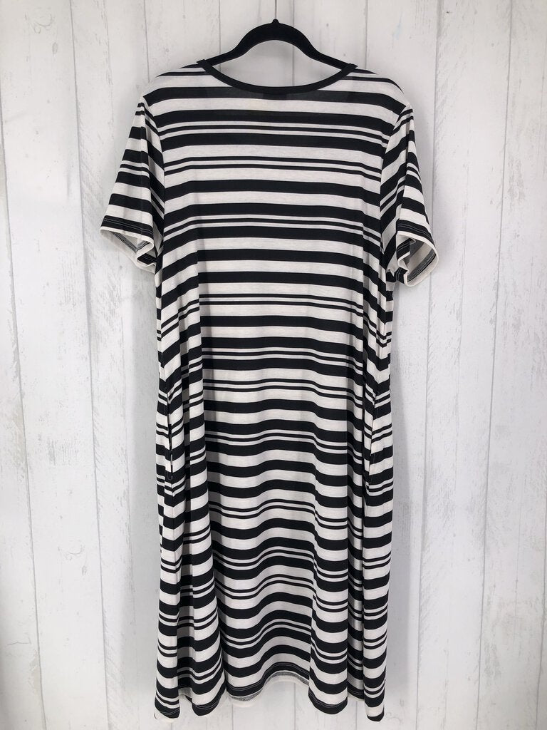 2XL Striped s/s swing hem dress