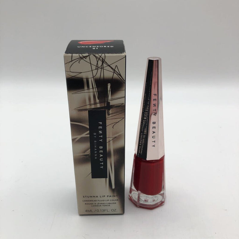 R29 Fenty Beauty Stunna Lip Paint uncensored