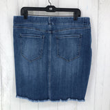 14/32 Pull on raw hem denim skirt