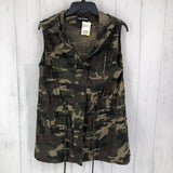 M Camo print utility vest