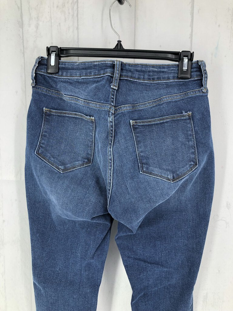 6/28S Straight leg jeans