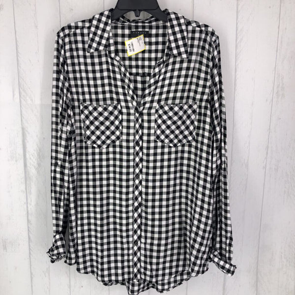 L Plaid button down l/s top