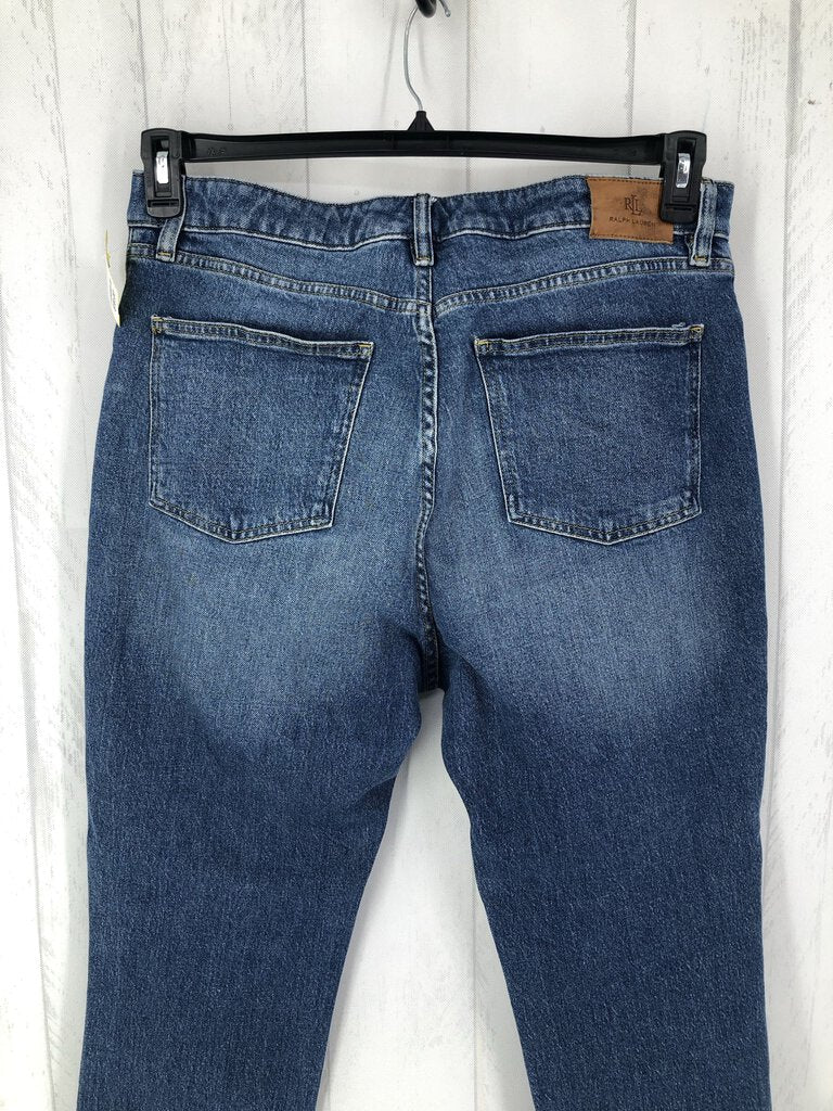 14 Straight leg jeans